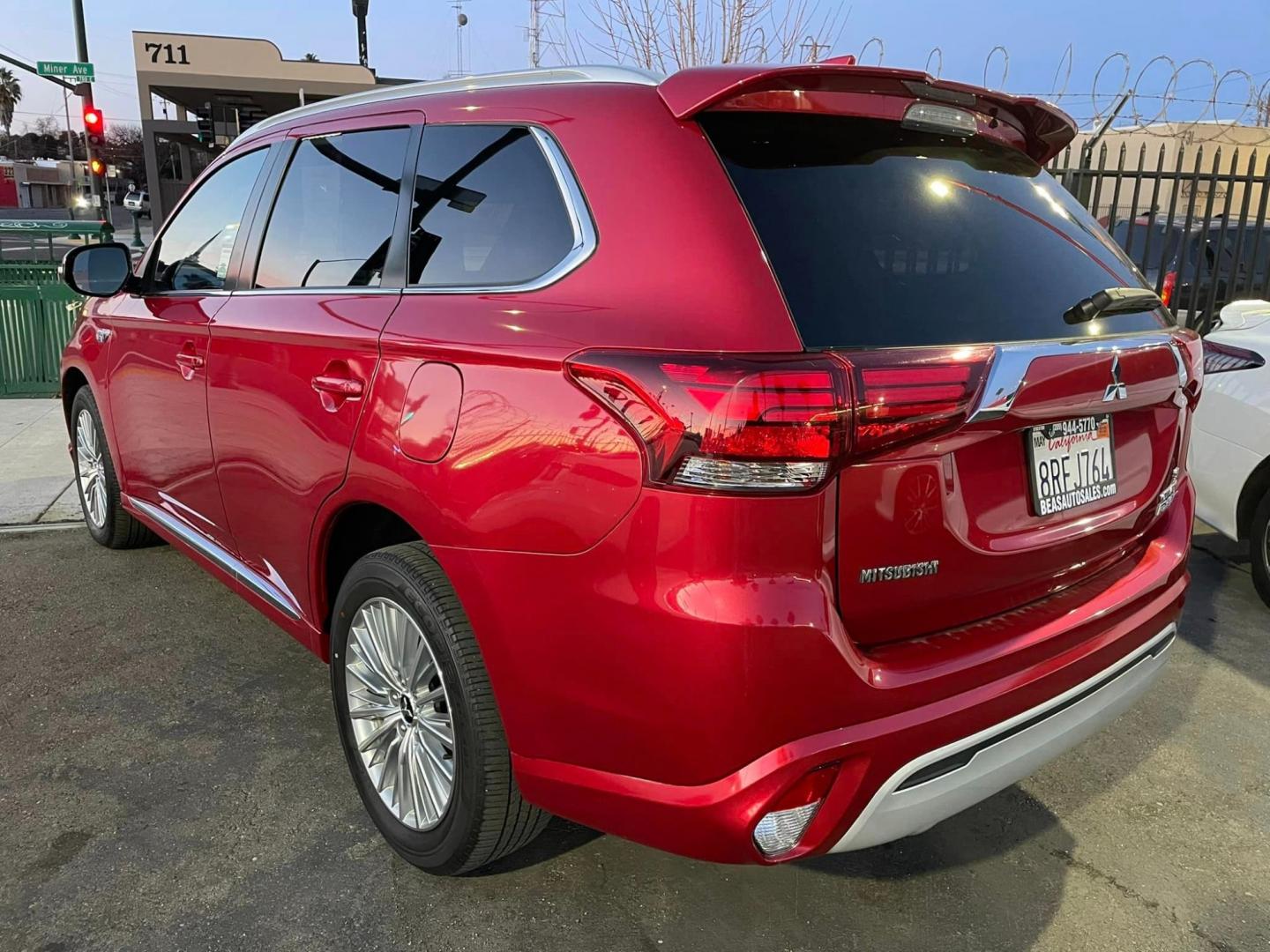 2019 RED /BLACK Mitsubishi Outlander PHEV (JA4J24A55KZ) , located at 744 E Miner Ave, Stockton, CA, 95202, (209) 944-5770, 37.956863, -121.282082 - Photo#11